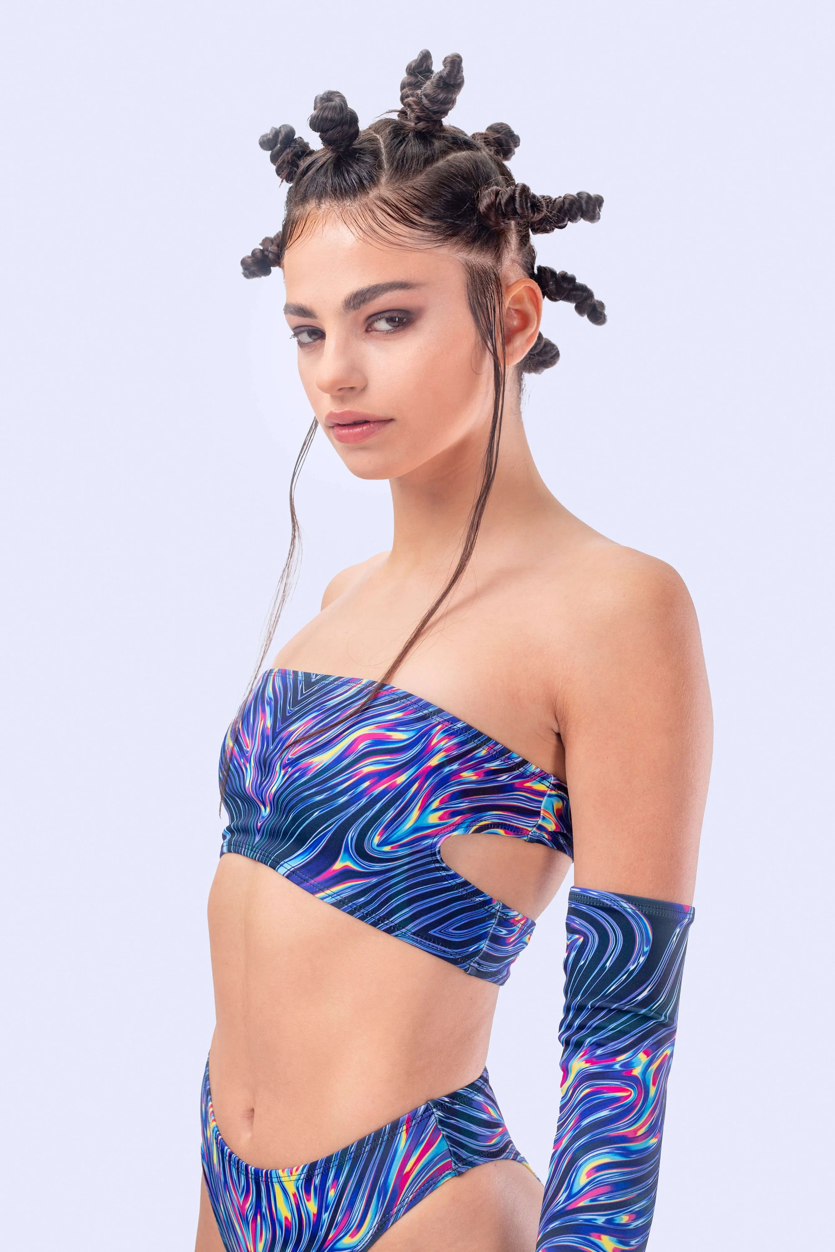 Novelty Waves Cutout Tube Set